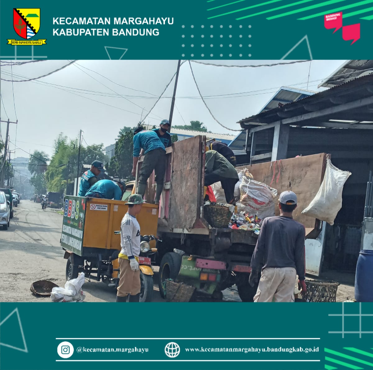 giat-kader-bandung-bedas-bersih-sampah-bersama-fkks-forum-komunikasi-kecamatan-sehat-melakukan-giat-membersihkan-wilayah-kecamatan-margahayu-11-04-2022
