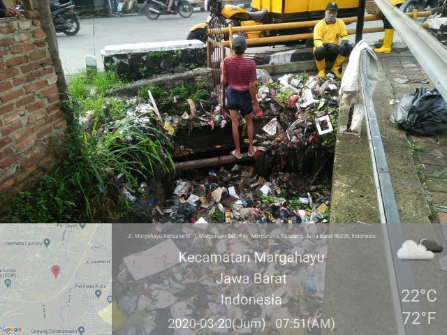 208
