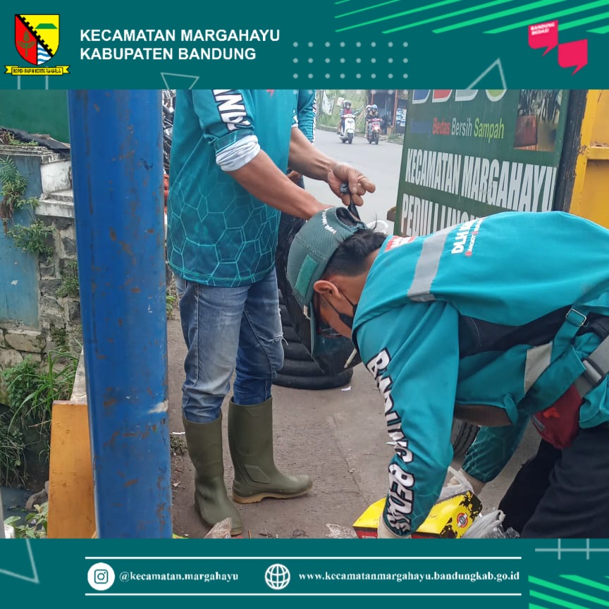 giat-kader-bandung-bedas-bersih-sampah-bersama-fkks-forum-komunikasi-kecamatan-sehat-melakukan-giat-membersihkan-wilayah-kecamatan-margahayu-09-06-2022