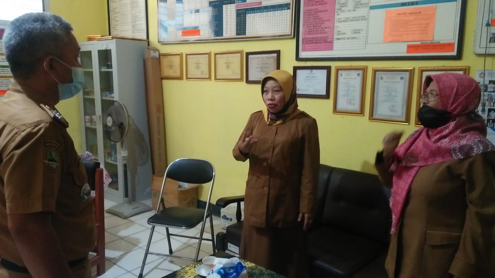 giat-monitoring-vaksinasi-covid-19-di-sd-angkasa