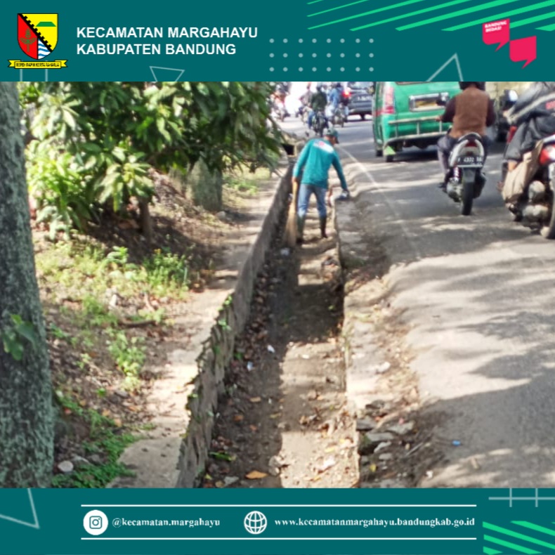 giat-kader-bandung-bedas-bersih-sampah-bersama-fkks-forum-komunikasi-kecamatan-sehat-melakukan-giat-membersihkan-wilayah-kecamatan-margahayu-20-06-2022